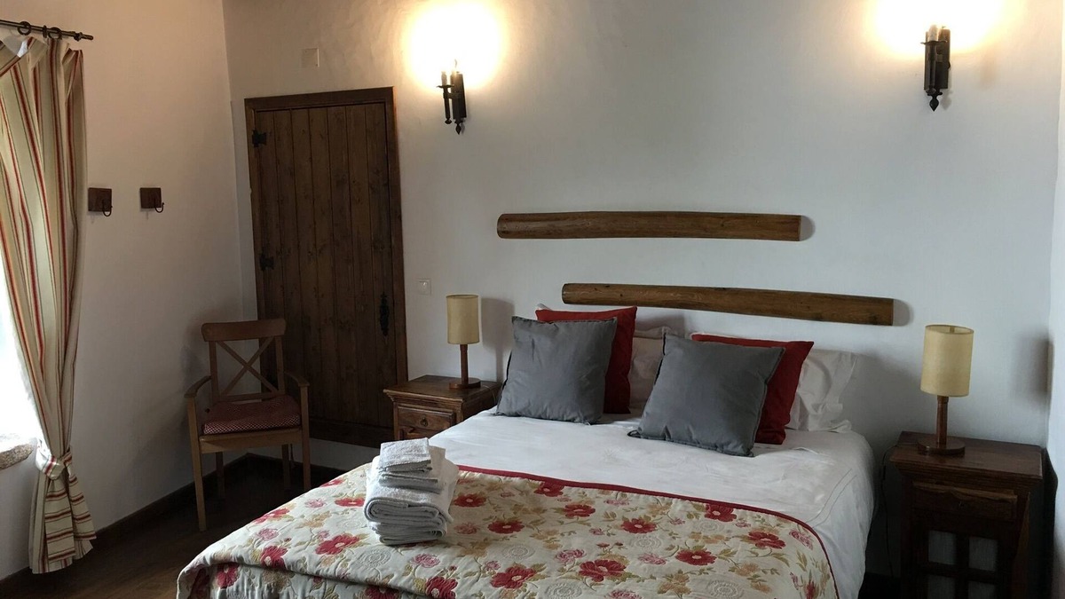 Marvao House | Completely refurbished villa within the town walls with wifi