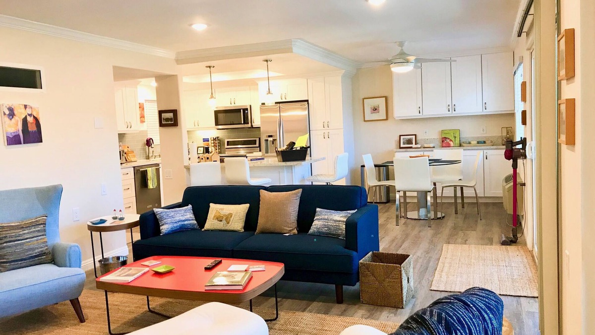 Laguna Hills Condo | Completely Remodeled and All New Furnitures & Appliances!