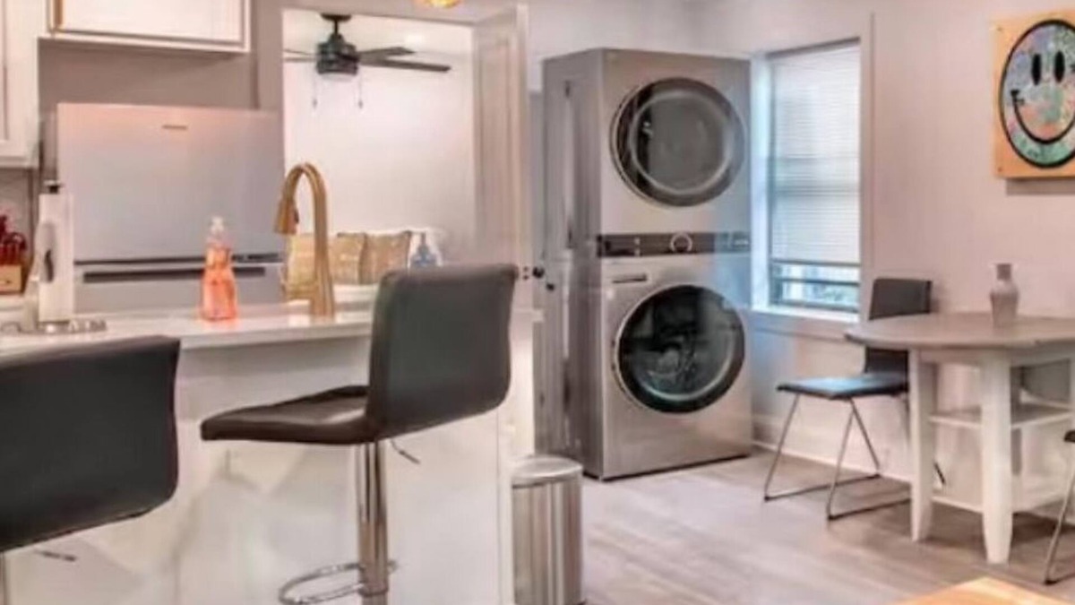 South Hyde Park Apartment | Completely remodeled apartment in the heart of Kansas City