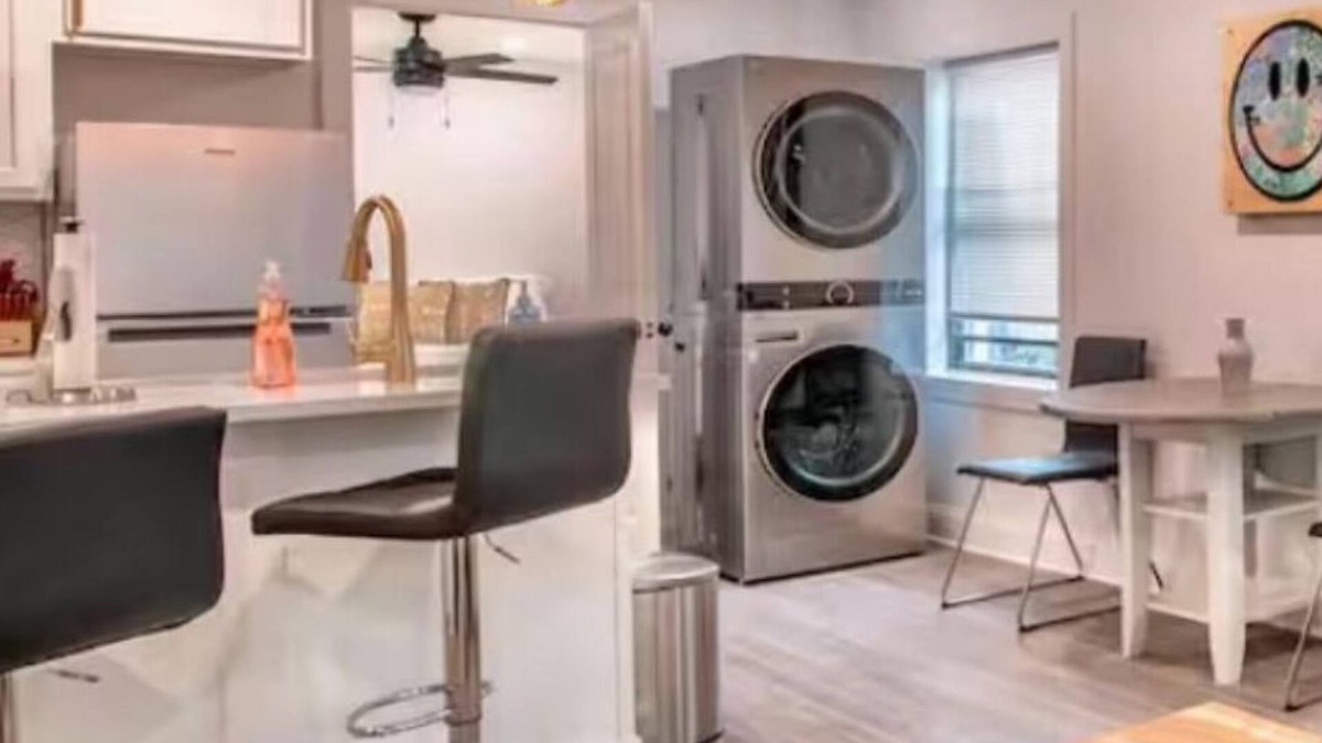 South Hyde Park Apartment | Completely remodeled apartment in the heart of Kansas City