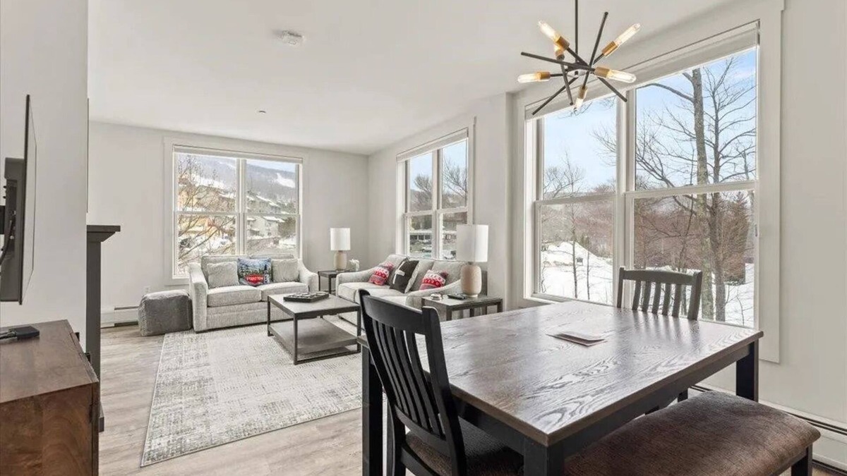 Stratton Mountain Condo | Completely updated 2BD/2BR. Walk to Lift & Village. Heated Pool. Gorgeous Views.