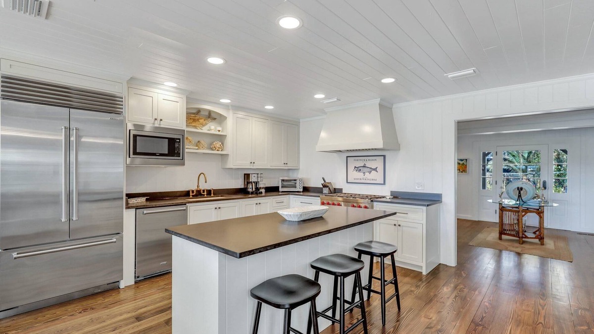 East Beach House | Completely Renovated Ocean Front Home! Easy Walk To BEACH | Heated Pool | Sleeps 12
