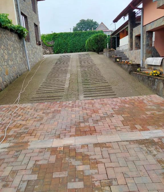 Apata Villa | Conacul Mihaly