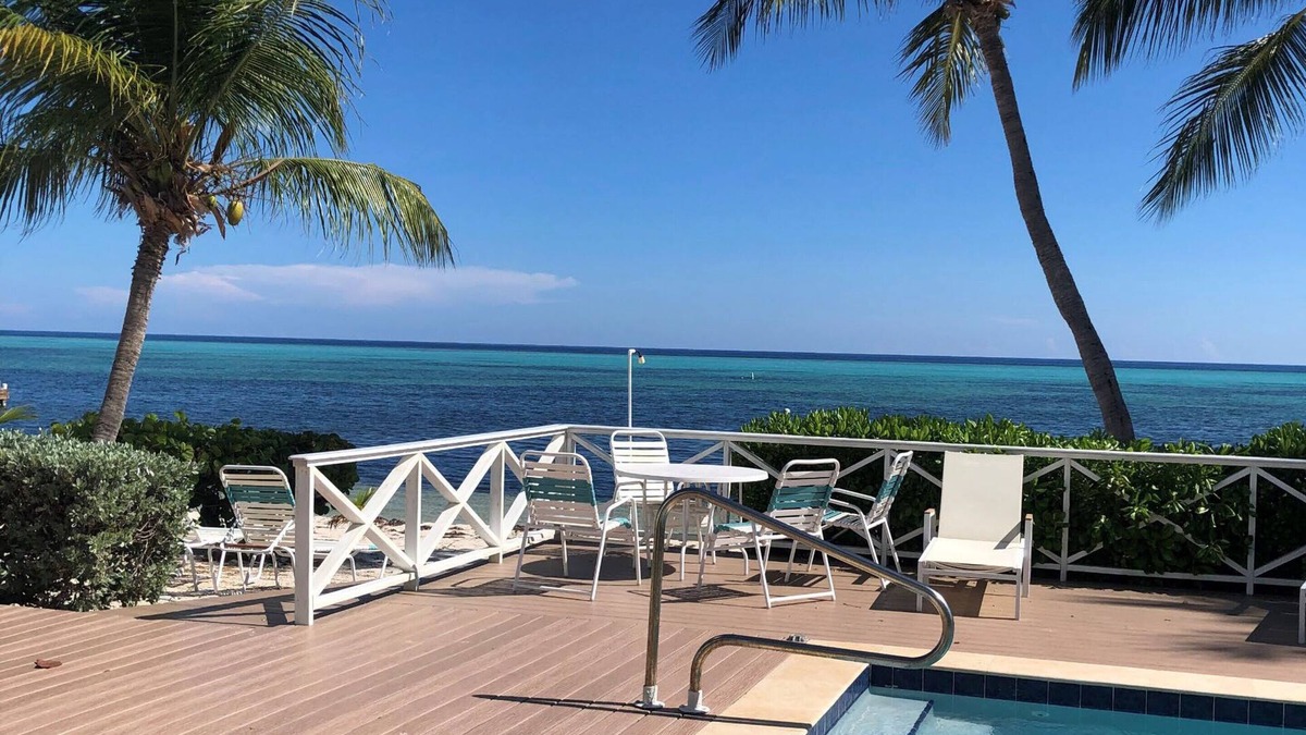Blossom Village Hotel | Conch Club Cottage