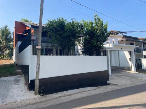 Homagama House | Conch Homestay