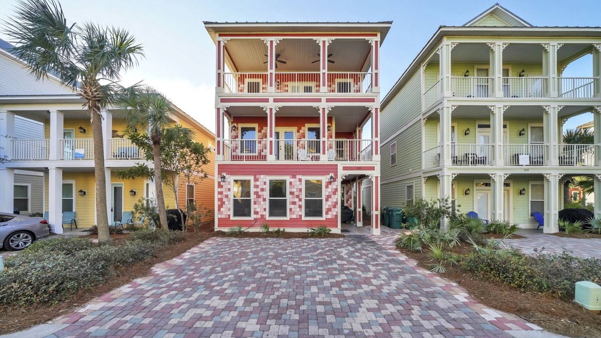 Villages of Crystal Beach House | Concierge Style Hospitality Relax Stress Free!