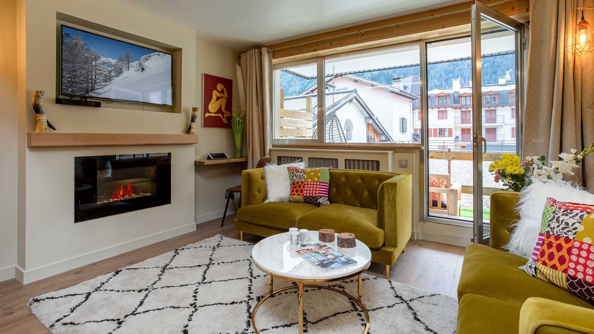 Chamonix City Centre Apartment | Concordia 7 apartment - sleeps 4-6, three bedrooms, centre Chamonix,