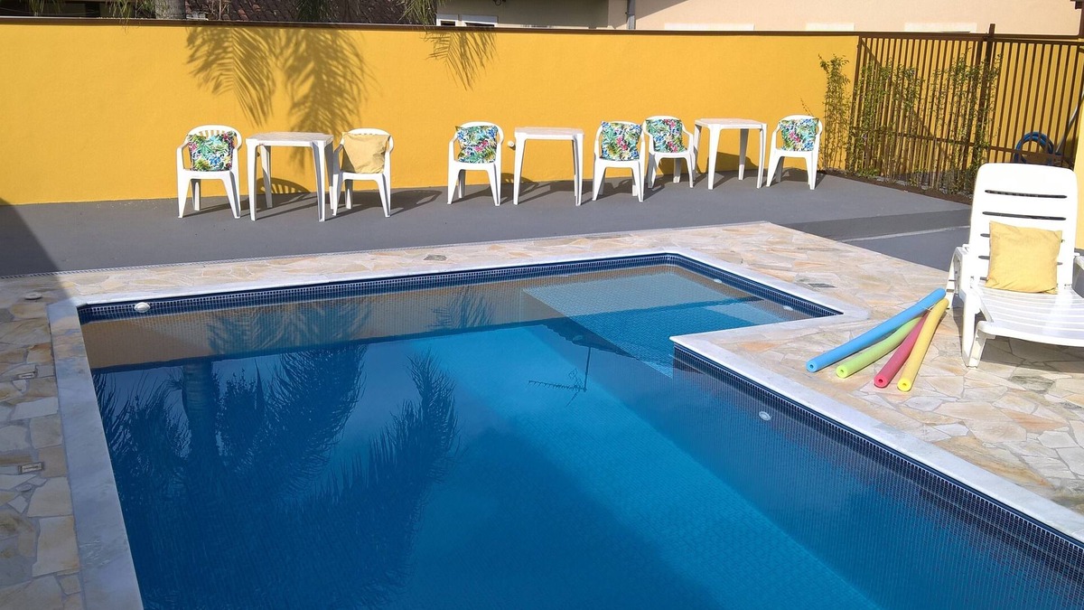 Caraguatatuba House | Cond.P. Patrimonium swimming pool, barbecue, 24h security WI-FI Air Conditioning