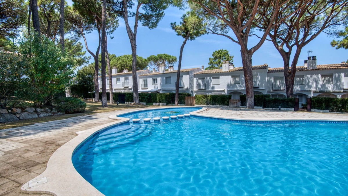 Pals House | CONDADO: House in Pals, with garden and communal pool, ideal for your holiday
