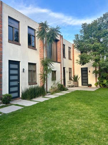 Metepec Apartment | Condesa Metepec loft y jardín