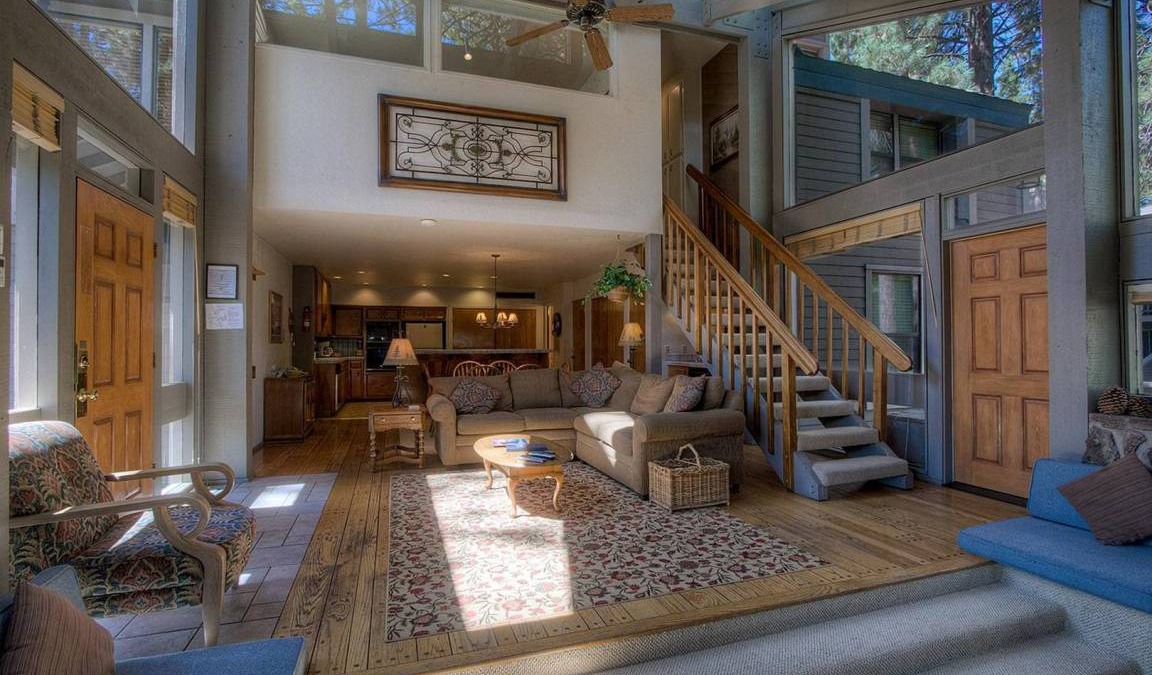 South Lake Tahoe Condo | Condo ∙ 3 bedrooms ∙ 6 guests