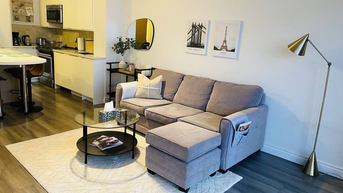 Willowdale Condo | Condo Apartment in North York, Yonge & Sheppard subway station