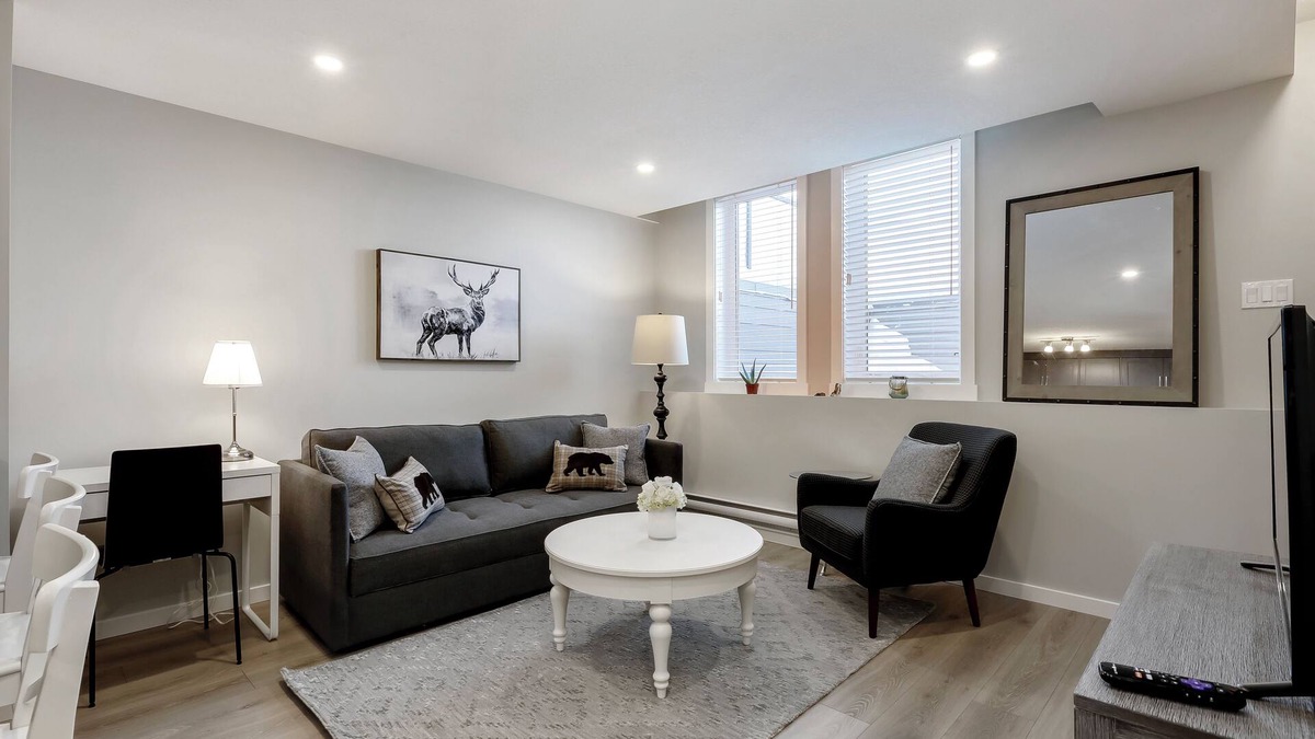 Seton Condo | Condo by South Health Campus