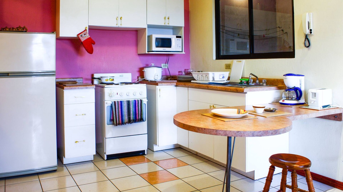 San Pedro Apartment | CONDO CASA INN # 3 BEST LOCATION FOR BUSINESS, VACATION, STUDIES AND HEALTH CARE