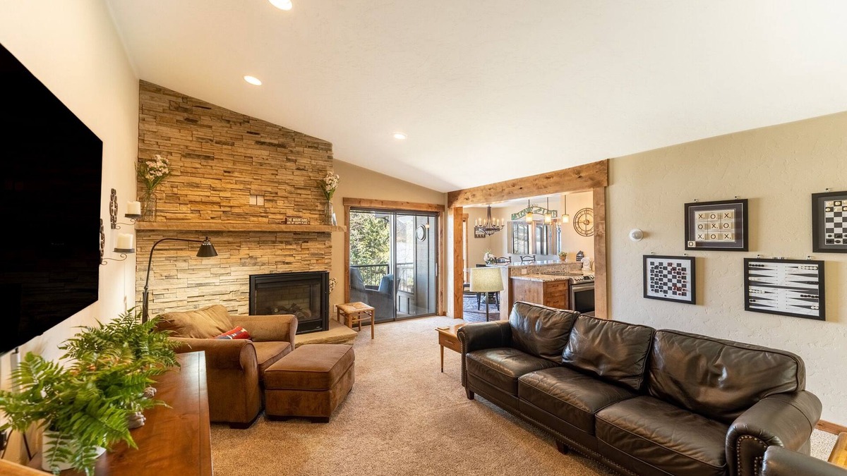 Dillon Condo | Condo in Dillon Overlooking Amphitheater & Sweeping Mountain & Lake Views!