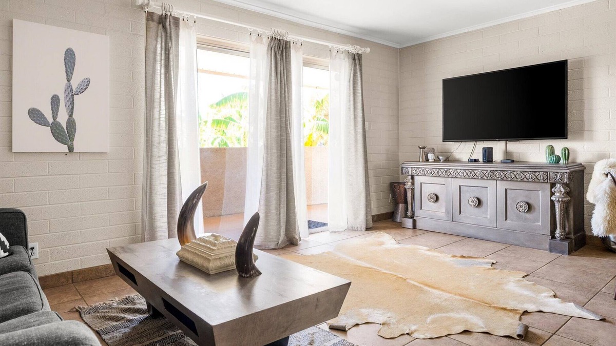 Southwest Village Condo | Condo in Old Town with Pool & Prime Location