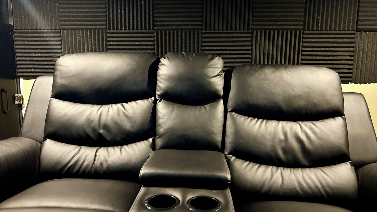 Binan City House | Condo in Silang - Home Theater Twist w/Loft Type Bed
