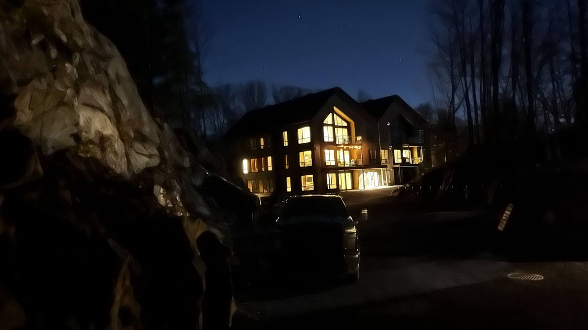 Potton Condo | Condo Neuf ski in/ski out Mont Owls Head