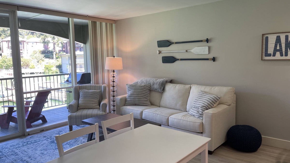 Lakewood Condo | Condo on the Lake