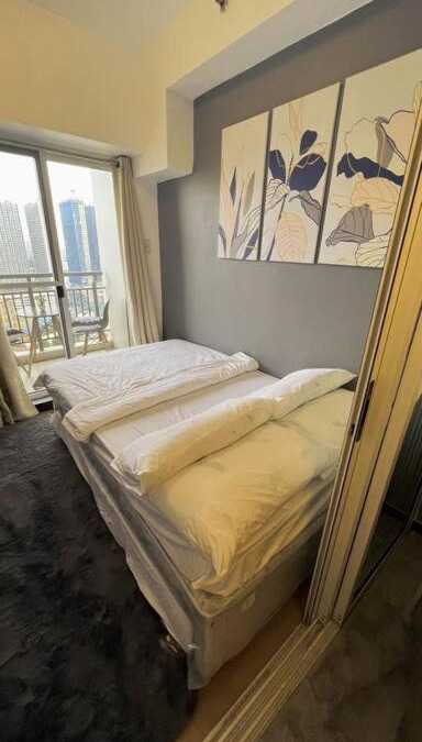 Kapitolyo Apartment | Condo