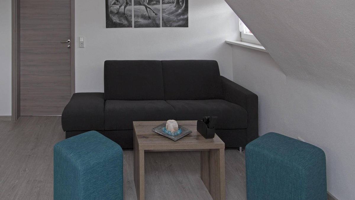 Neusitz Condo | Condo-Private Bathroom-Einhorn
