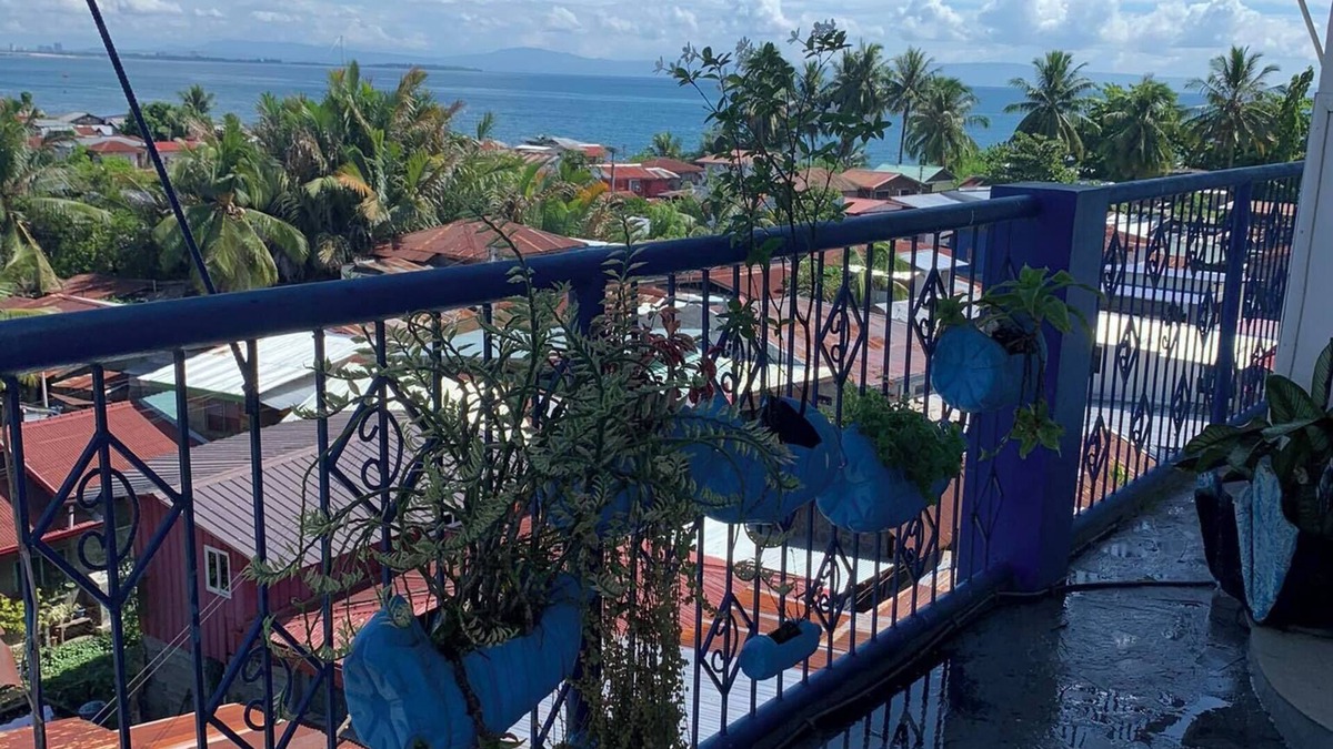 Kaputian Beach Condo | Condo Rentals Toril, nice retreat with Ocean and Mt. Apo, and Eden Mtn. view