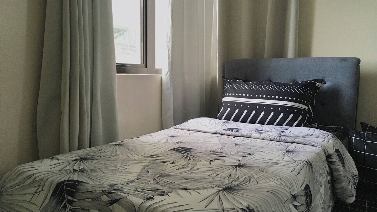 Mabolo Condo | Condo WIFI up to 100mbps Netflix Infinity pool