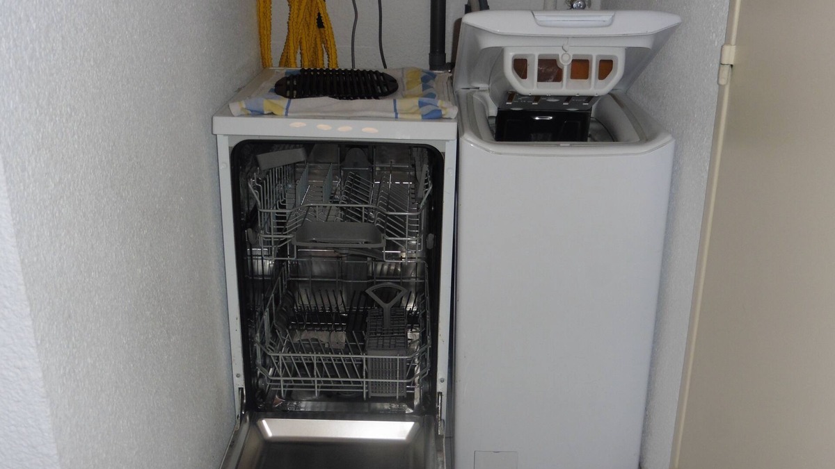 Latour-Bas-Elne Condo | condominium accommodation
