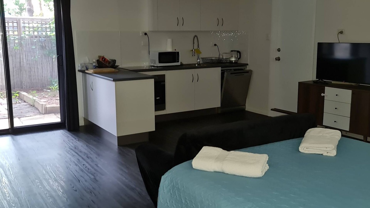 Condon Apartment | CONDON Unit under main house