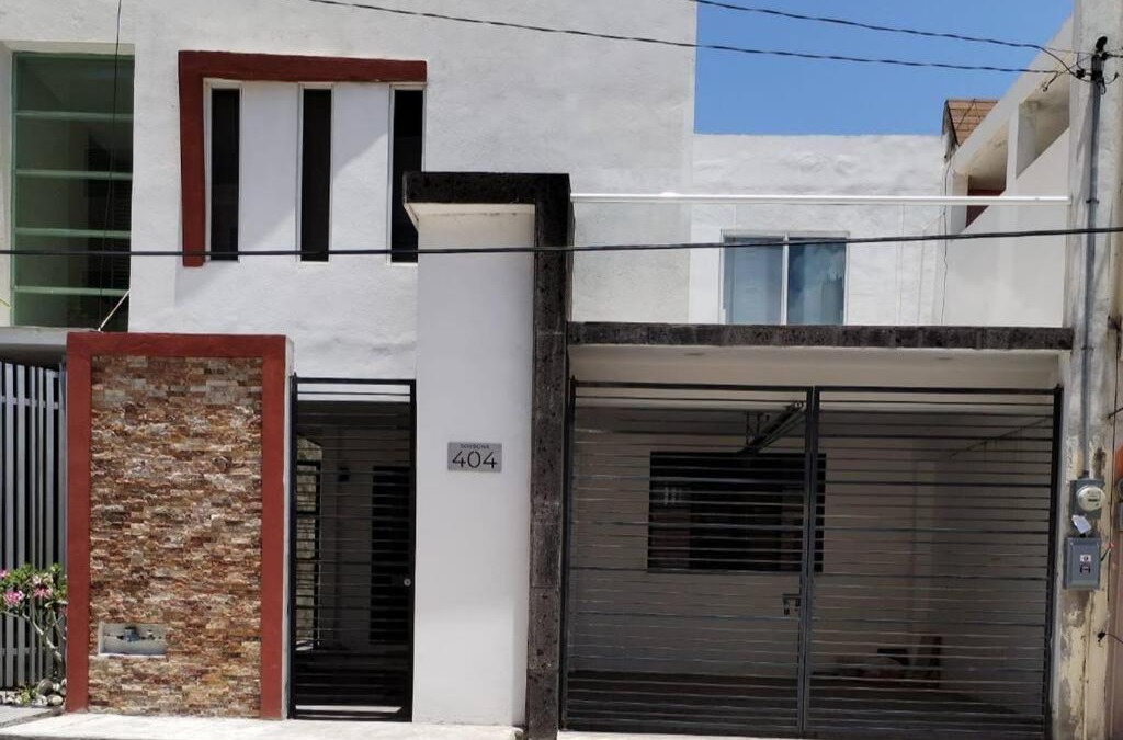 Tampico House | Conexión Perfecta Entre Playa y Aviones