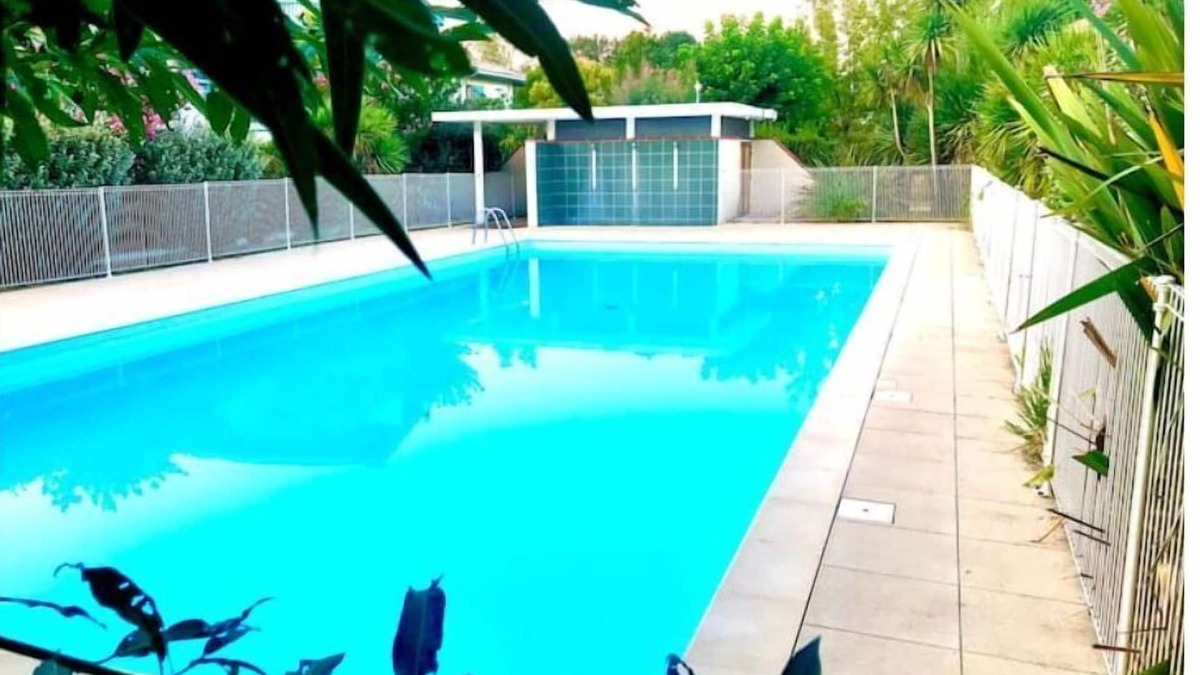 Saint-Vincent-de-Tyrosse Apartment | Confort Plage Piscine