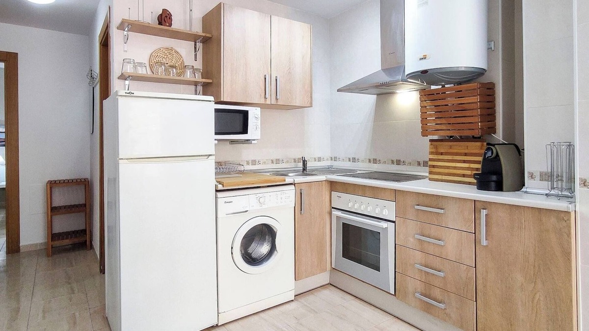 La Goleta Apartment | Confortable flat in malaga center by Sharing Co.