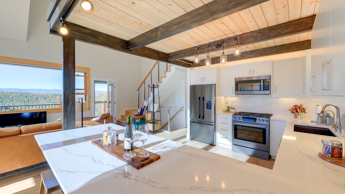 Conifer Mountain and Meadows Cottage | Conifer Haven: Hot Tub & Staunton State Park View