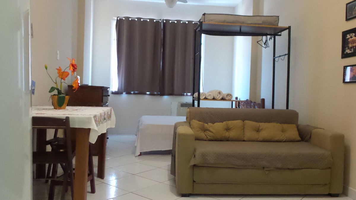 Lapa Apartment | Conjugated in the heart of Bohemia Carioca. Close to Everything