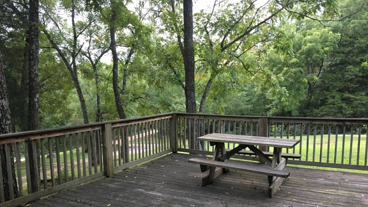 Squires Cabin | Connie's Cottage in the Country