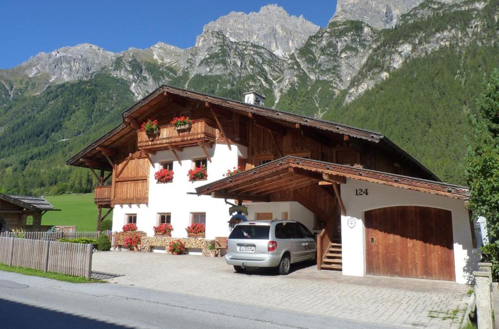 Gschnitz Apartment | Conny's Ferienwohnungen