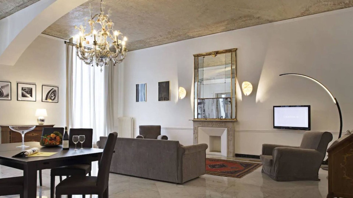 Roman Quarter House | Consolata12, luxury in the historic center of Turin