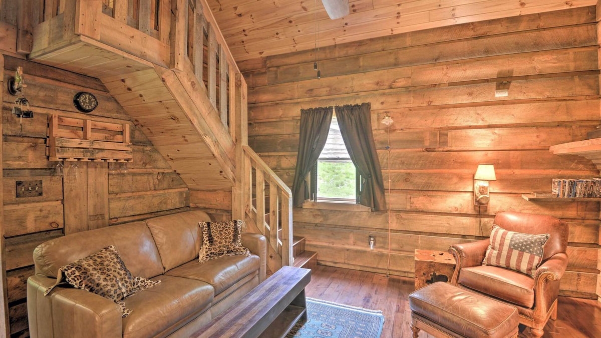 Bernhards Bay Cottage | Constantia Cabin Escape > 2 Mi to Lake Oneida