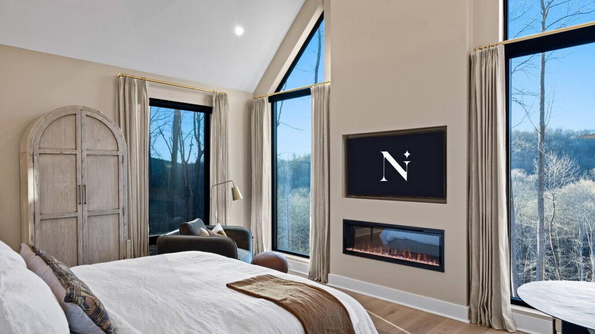 Almont Cabin | Constellation Ursa Major Suite