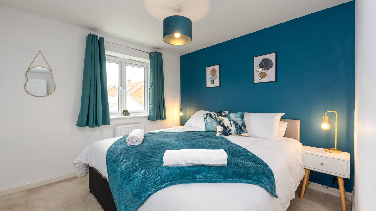 Maidstone House | Contactors*Hospital Staff*4 Bed*Parking