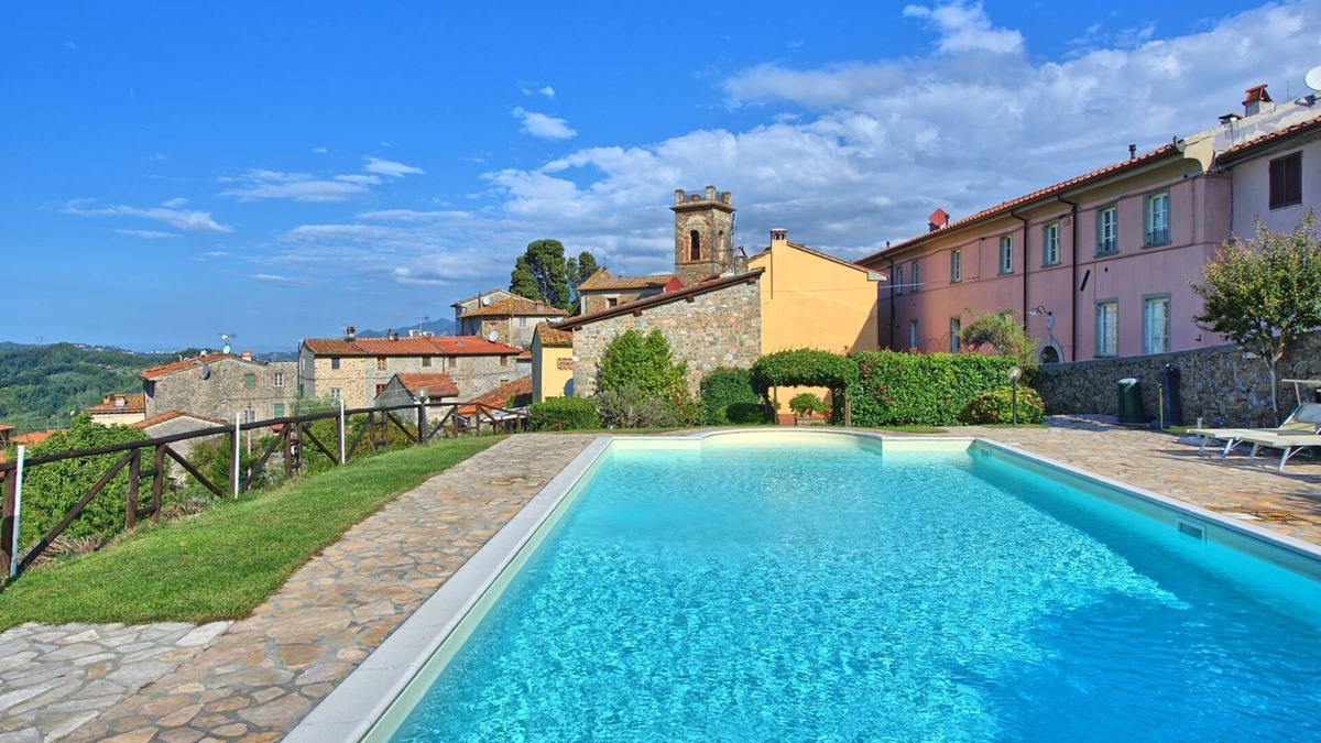 Massarosa Apartment | Conte - Vacation Rental near the Versilian Coastline, Tuscany