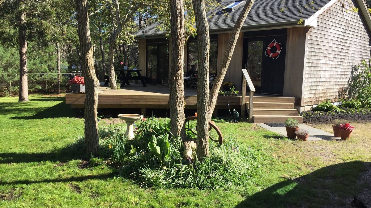 North Truro House | Contemporary 1 Bedroom Home in Wooded Setting. Close to Ocean and Bay Beaches.