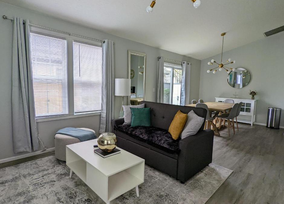 West Eugene Apartment | Contemporary 2-Bedroom Close to Downtown, Dining