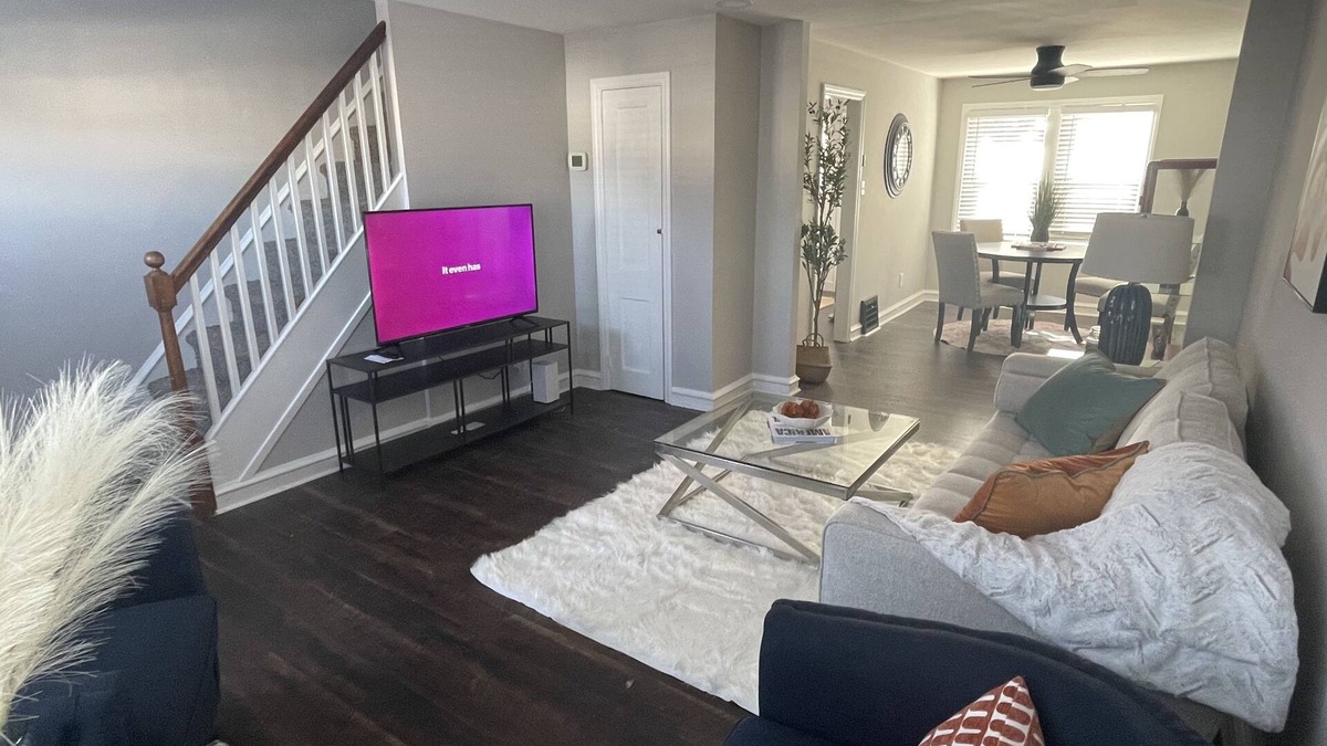 Wilmington House | Contemporary 2 BR Townhome- Pet Friendly!