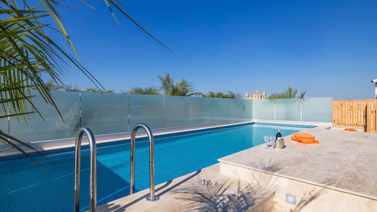 Ghaxaq Apartment | Contemporary 2BR Retreat, Scenic Views