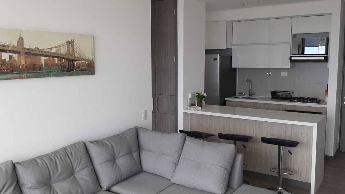 El Poblado Apartment | ☆Contemporary Apartment with all Amenities in Balsos with City View/1AC☆