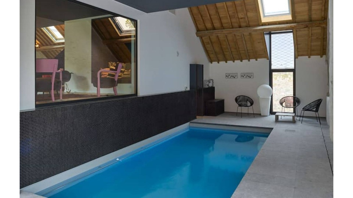 Durnal House | contemporary barn + indoor pool.