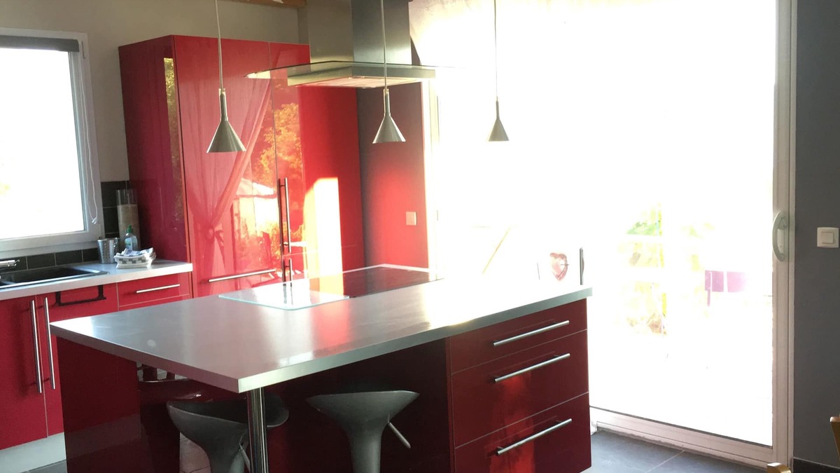 Le Sauze-du-Lac Apartment | Contemporary cottage between Ubaye and Durance overlooking the lake of Serre Ponçon 2