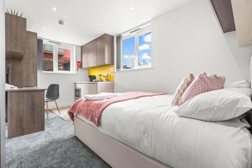Coventry Apartment | Contemporary Comfort Steps from Ricoh Arena