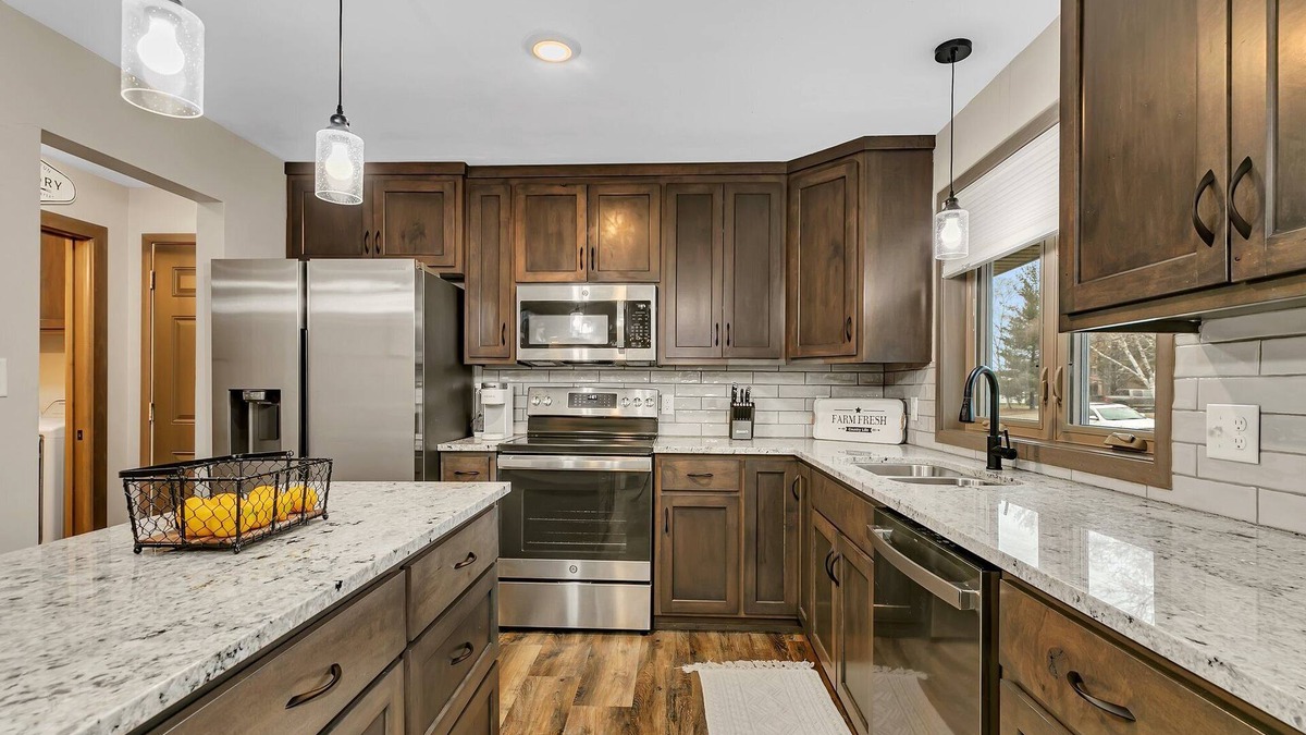 St. Cloud House | Contemporary Haven near Hospital